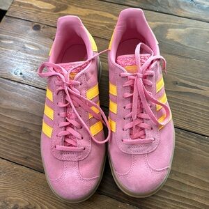 Adidas Gazelle Bold, pink, platform running shoes